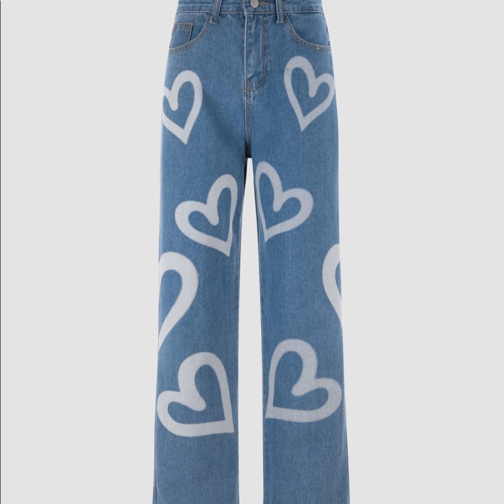 NWT Heartthrob Straight Leg Jeans